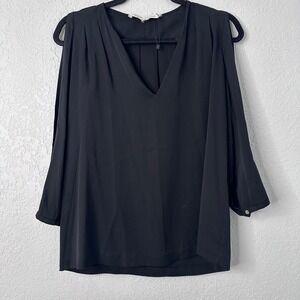 Diane Von Furstenberg Black Cold Shoulder V Neck Long Sleeve‎ Blouse Top